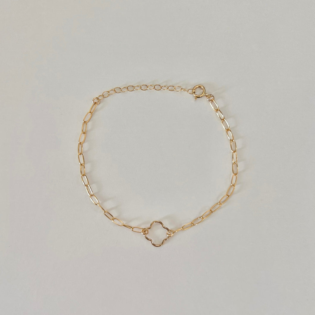 Beth Clover Bracelet