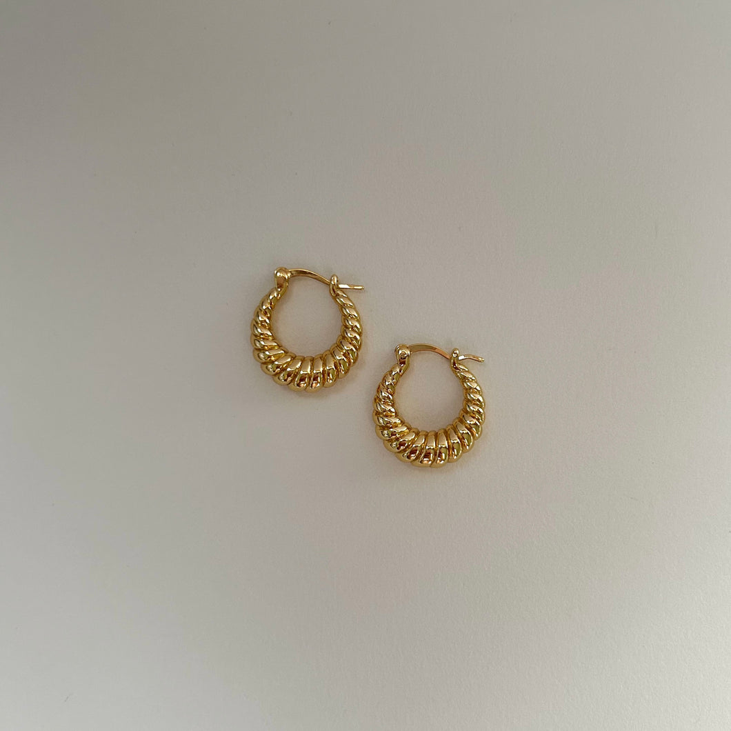 Livia Croissant Hoop Earrings