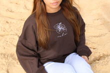Load image into Gallery viewer, Hibiscus Oahu Sweatshirt - Cacao at
