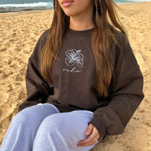 Load image into Gallery viewer, Hibiscus Oahu Sweatshirt - Cacao at
